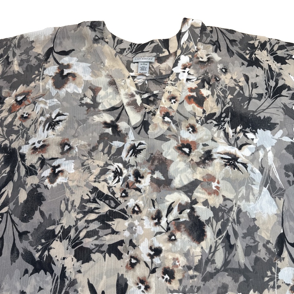 4a- Catherine's 1X Lose Fit‎ See-through Cover Dress Shirt